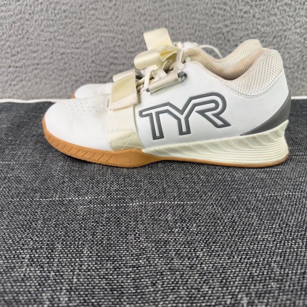 TYR L-1 Lifter Weightlifting Shoes Women 8 White Gum Dual Strap Squat Training